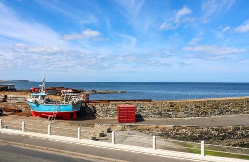 Macduff House | West Pier Cottage
