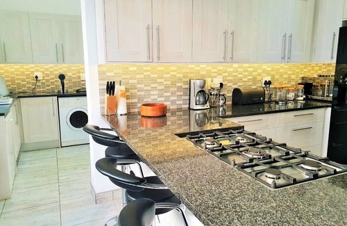 Gordon's Bay House | Westbank Private Beach Villa - 4 bedroom with Private Pool Right on the water!