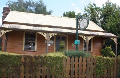 Westbury Bed & Breakfast | Westbury Gingerbread Cottages