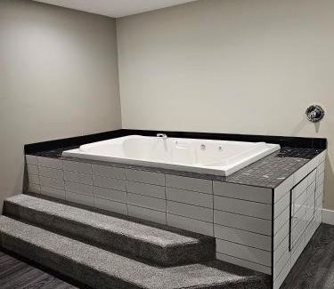 Leduc Hotel | Western Budget Motel #1 Leduc/Nisku