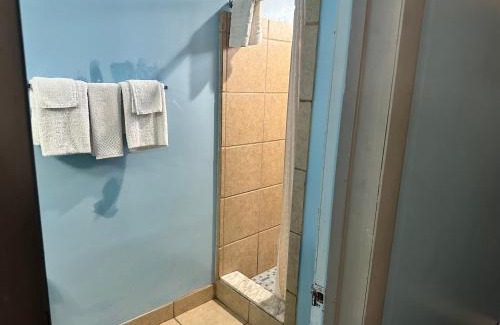 Austintown Hotel | Westgate Manor Motel Youngstown Austintown OHIO