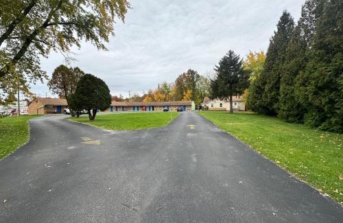 Austintown Hotel | Westgate Manor Motel Youngstown Austintown OHIO
