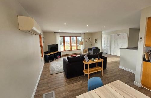 Picton House | Westlake Retreat