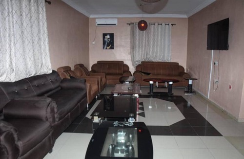 Warri Hotel | Westman hotel and suites