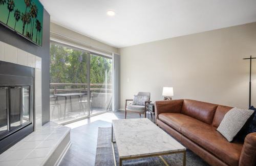 Westwood Apartment | Westwood 2BR w Balcony Fireplace nr UCLA LAX-169