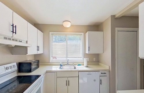 Bethany Beach House | Westwood townhouse w/community pool, tennis court, bike to beach