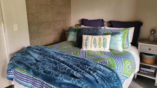 Whangapoua House | Whangapoua waves