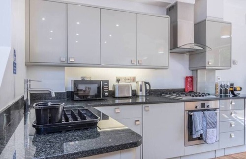 Oxford City Centre Apartment | Wharf House - Oxford City Centre