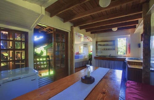 Isla de Utila House | What Would You Dream, Sleeping In A Tree? Utila's Only Treehouse