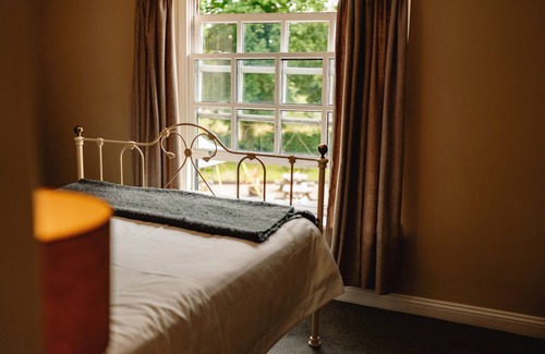 Burgh Saint Peter House | Wheatacre White Lion