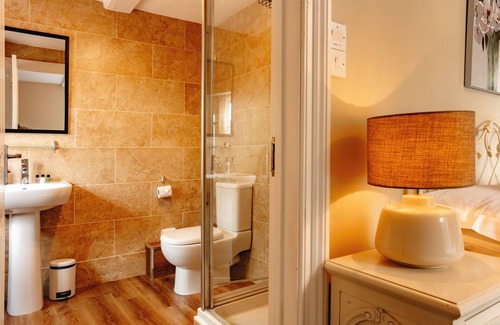 Burgh Saint Peter House | Wheatacre White Lion