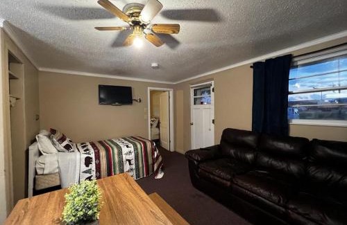 Bonesteel Hotel | Whetstone Bay Lodge