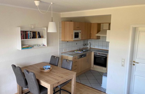 Utersum Apartment | Whg. - house on the dike