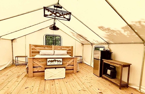 Adamsville RV Rental | Whiskey Still Hollow Shanty