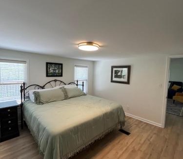 Frankfort House | Whiskey Woods