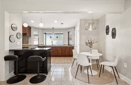Covington Cottage | Whispering Oaks "The Cottage"