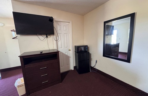 White Stone Hotel | Whispering Pines by Hotel O Whitestone VA