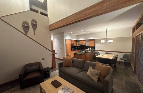 Village North House | Whistler Village Luxury Townhome with Mountain Views - Sleeps 8