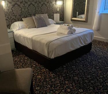 Cauldon Low Hotel | Whiston Hall