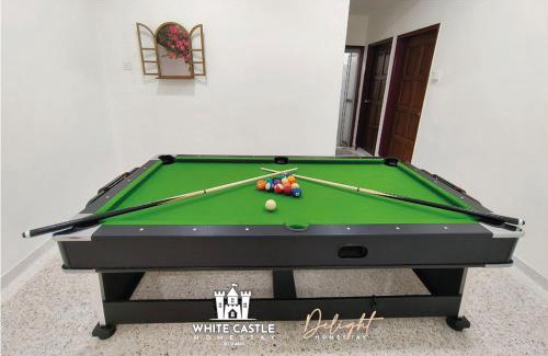 Kluang House | White Castle (Klg Baru) 11pax Semi-D Games/Neflix/Aeon