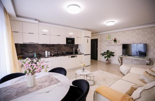 Nyiregyhaza Apartment | White Home Luxury