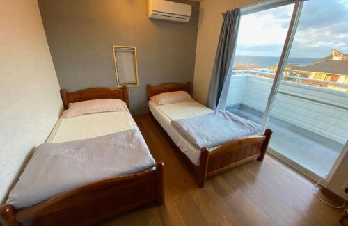 Shimonoseki House | white house - Vacation STAY 60636v