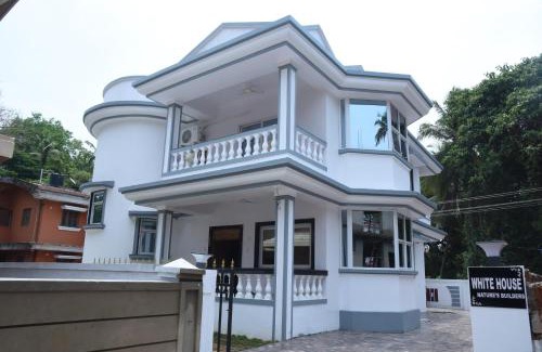 Varca Villa | White House Villa-Private Pool