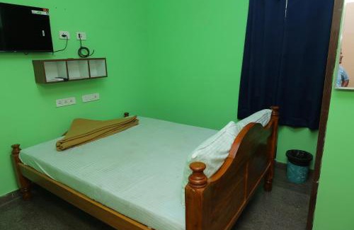 Chennai Cabin | White Inn Vandalur