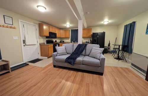 Berlin Apartment | White Mountain Home Update