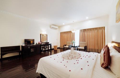 Thai Binh Hotel | White Palace Thai Binh Hotel