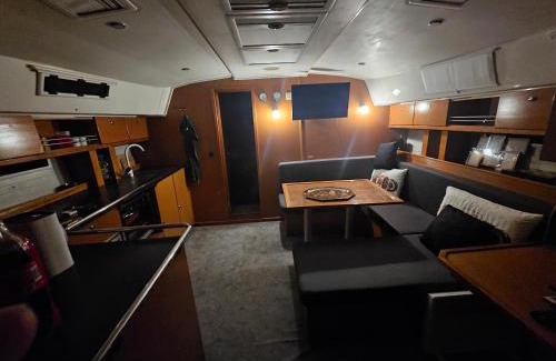 Old Town Boat Rental | White Pearl