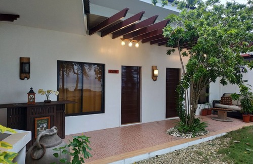 Samboan Villa | White sand Beach Villas in Samboan, Cebu waiting for you.