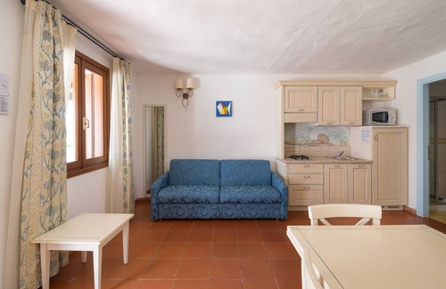 Porto Istana House | White Sand Residence