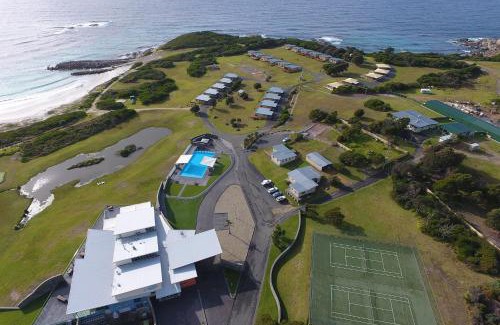 Four Mile Creek Resort | White Sands Estate