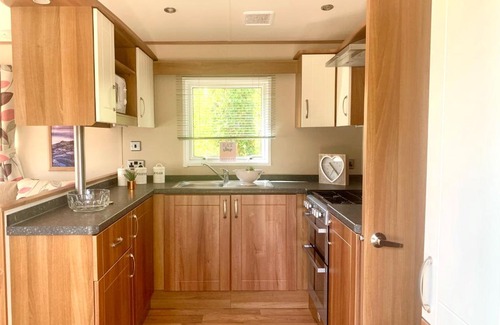 Bembridge Resort | Whitecliff Bay Seaside Caravan