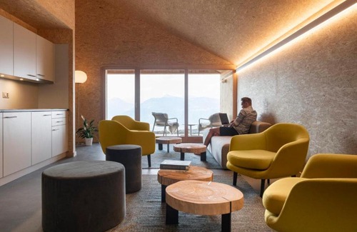 Monthey Ski Chalet | Whitepod Original - Cabins