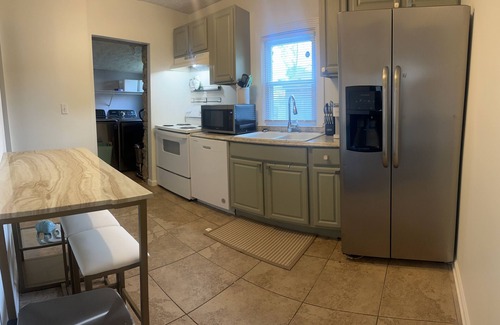Nashville House | whites creek cozy retreat only 9 miles from broadway