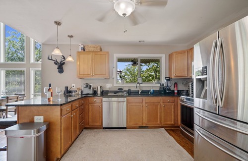 Front Royal Ski Chalet | Whitetail Summit - Shenandoah/hot tub/wineries