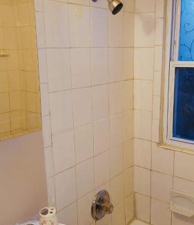 Hartford Apartment | Whitney Wonder