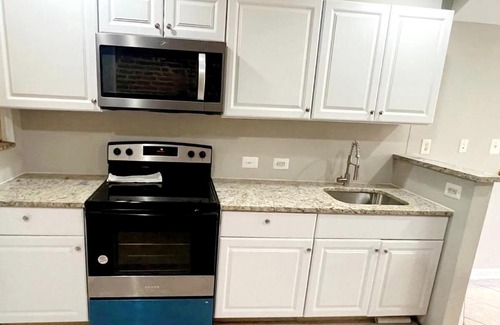 Downtown Baltimore Apartment | Whole House Walking Distance Stadium Free Parking