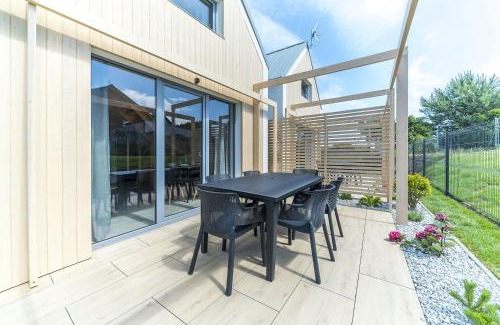 Chlapowo Cabin | Wichrowe Domki Plus