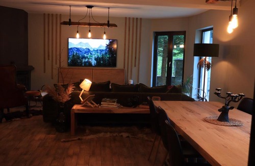 Riu de Mori House | Wild Hunts Lodge Retezat