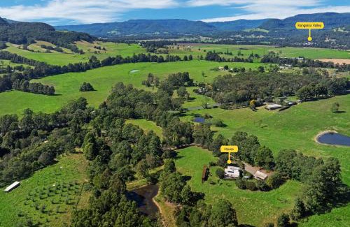 Barrengarry House | Wild Rose Cottage Kiaroo Estate, Kangaroo Valley