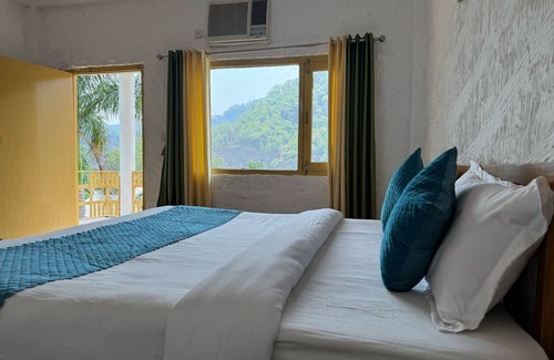 Marchula Hotel | Wild Vista Marchula Resort
