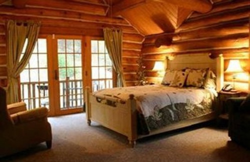 Leicester Bed & Breakfast | Wildberry Lodge