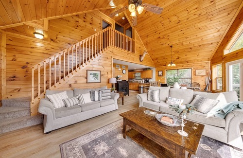 Lakeside Estates Cabin | "Wildwood" Private Hot Tub & Dock near Jumping Bridge