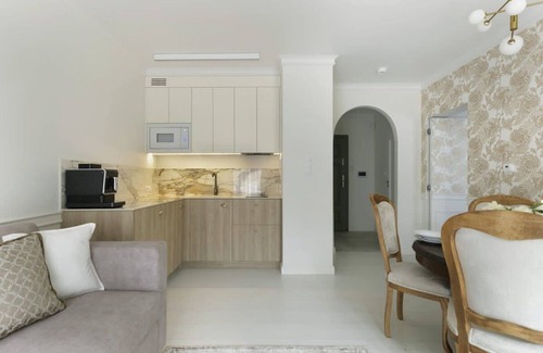 Kamienny Potok Apartment | Willa Szwarc by Elite Apartments | private terrace