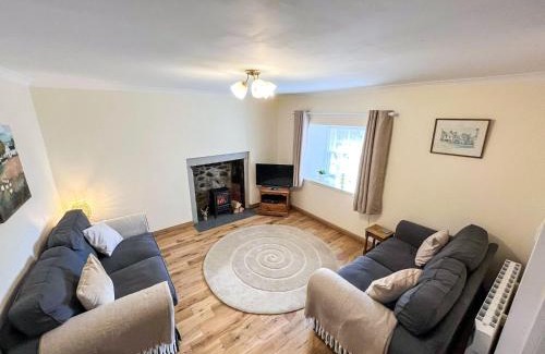 Abernethy House | Willesdene Cottage