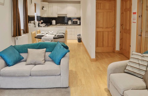 Mappleton Cottage | Willow Cottage - E4778