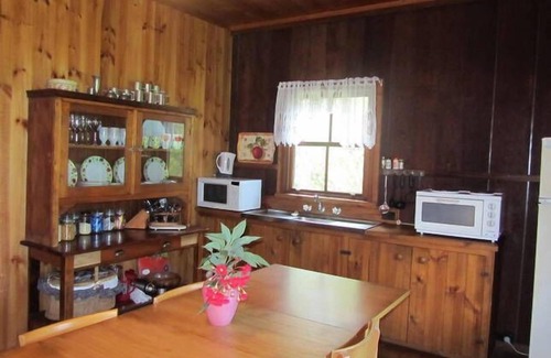 Grose Vale Cabin | Willow Cottage @ Hidden Valley Retreat Cottages
